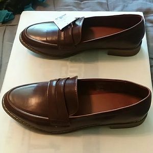 women's quinn closed back loafers